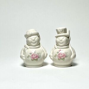 Vtg. Pfaltzgraff Tea Rose Christmas Salt and Pepper Shakers Mr. & Mrs. Snowman